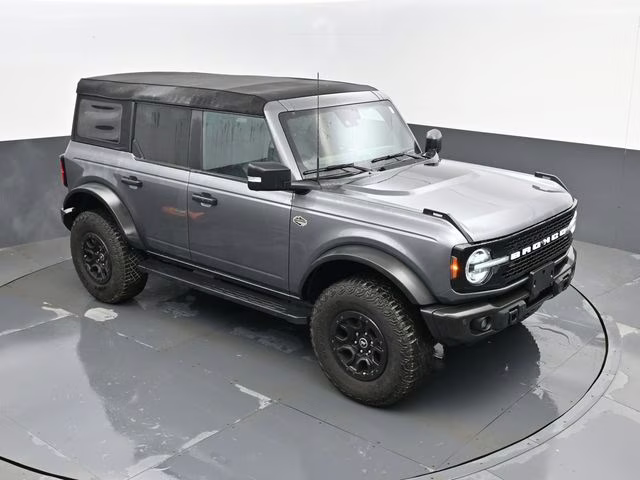 2023 Gray Ford Bronco Wildtrak 4X4 SUV