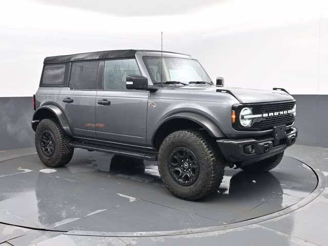 2023 Gray Ford Bronco Wildtrak 4X4 SUV