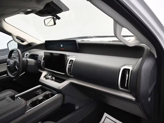 2025 Oxford White Ford Expedition Max Active 4X4 SUV