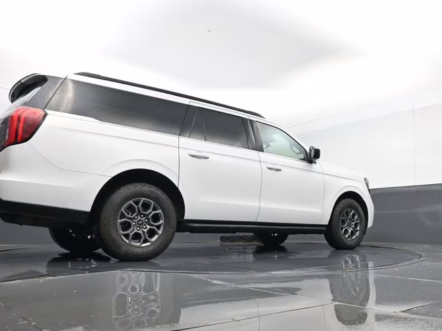 2025 Oxford White Ford Expedition Max Active 4X4 SUV