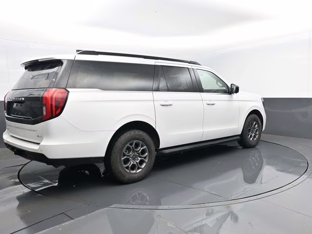 2025 Oxford White Ford Expedition Max Active 4X4 SUV