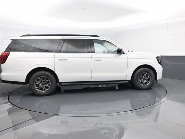 2025 Oxford White Ford Expedition Max Active 4X4 SUV