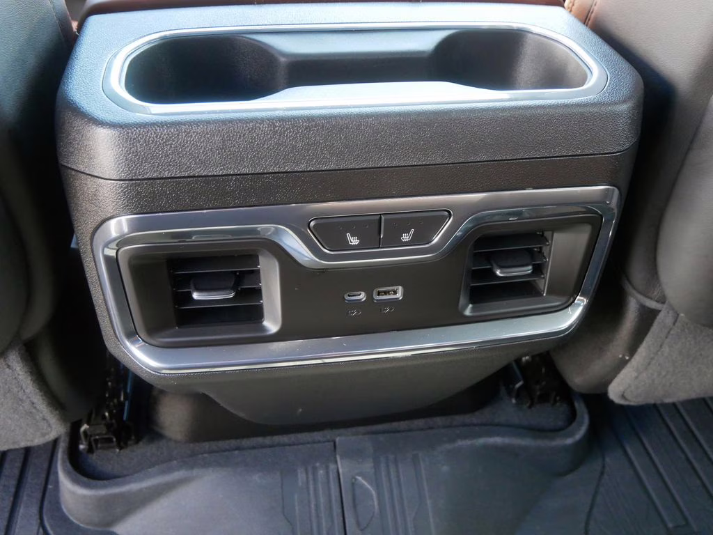 2024 White GMC Sierra 1500 Denali Ultimate 4X4 Truck