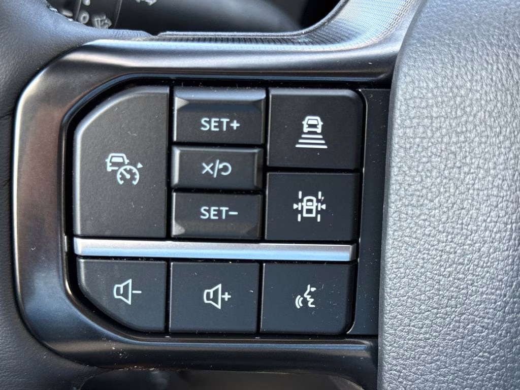 2026 Star White Metallic Tri-Coat Ford Super Duty F-250 SRW Platinum 4X4 Truck