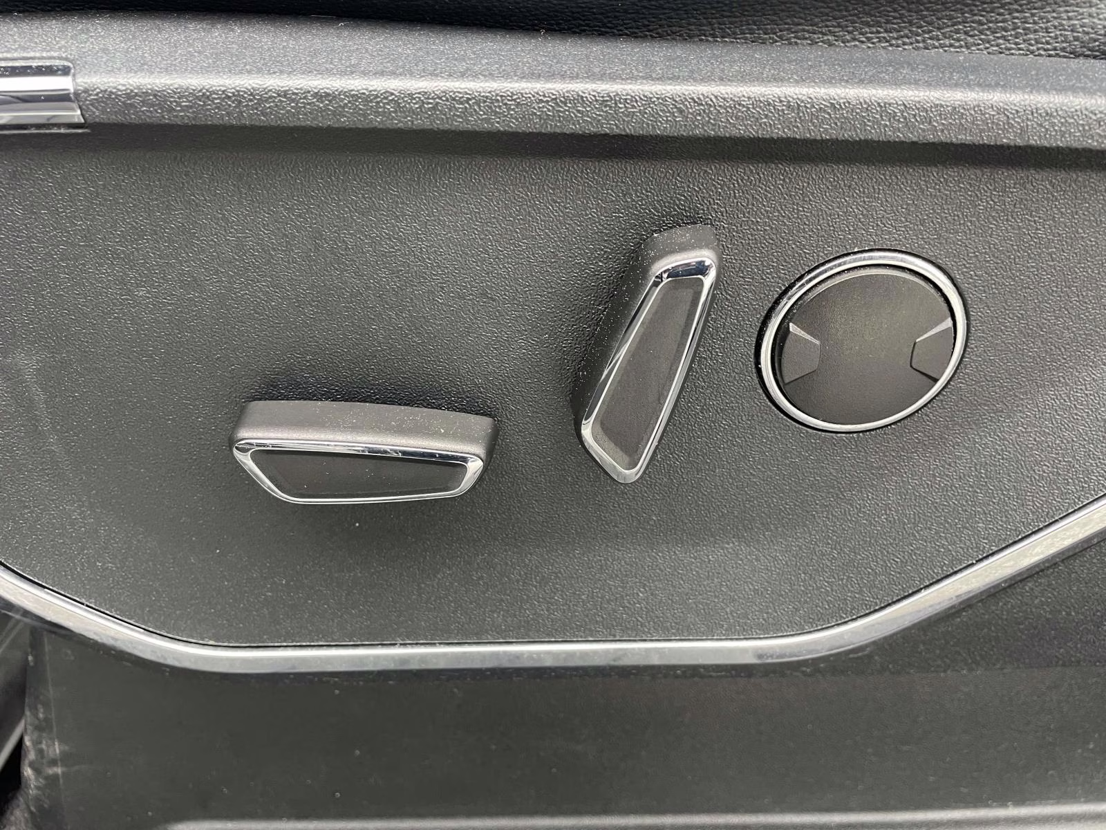 2023 Avalanche Ford F-150 Lariat 4X4 Truck