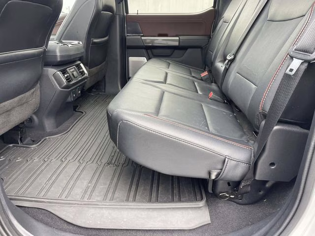 2023 Avalanche Ford F-150 Lariat 4X4 Truck