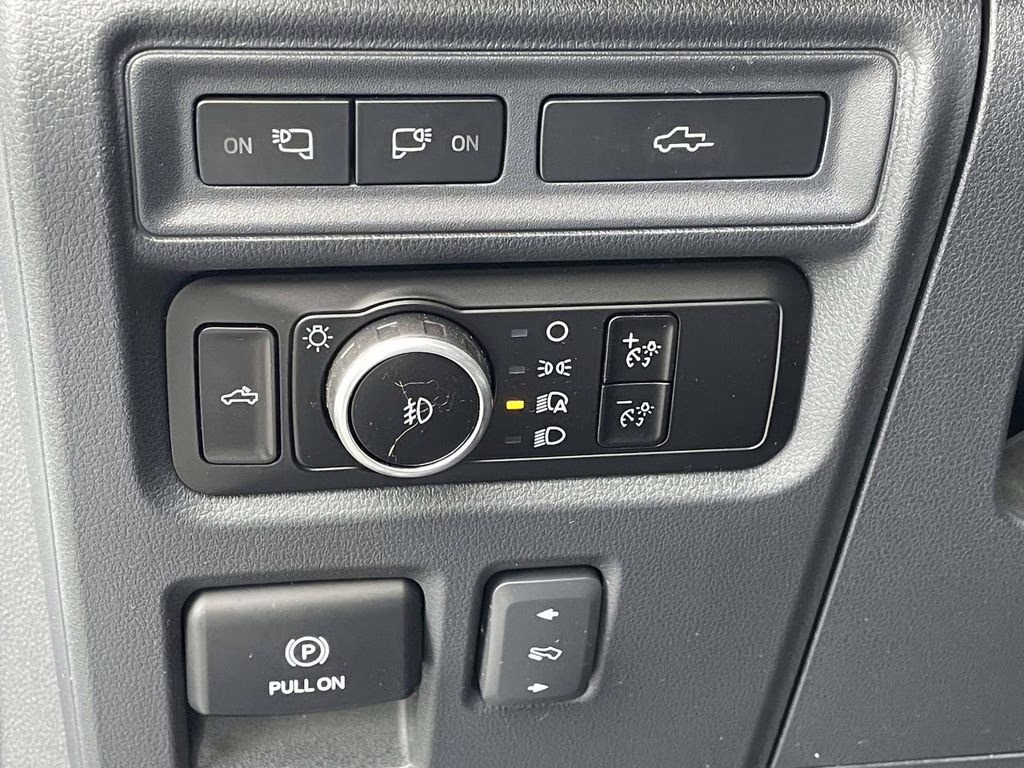 2023 Avalanche Ford F-150 Lariat 4X4 Truck