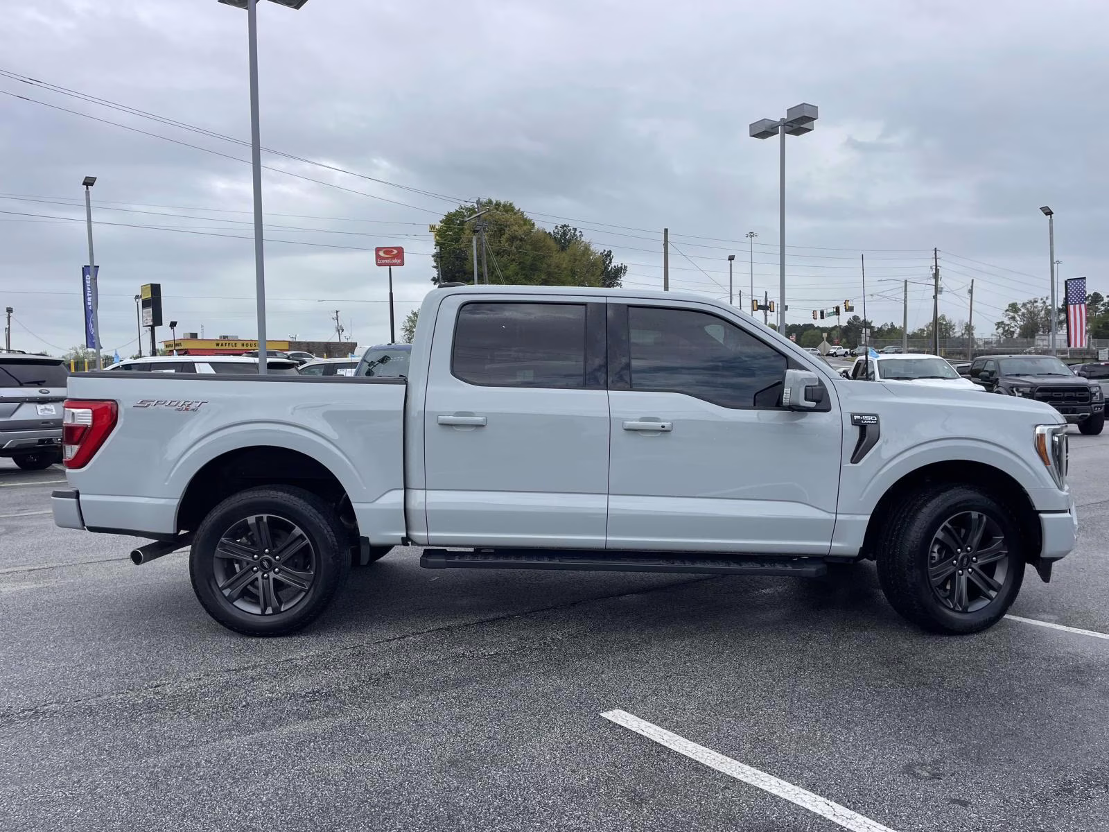 2023 Avalanche Ford F-150 Lariat 4X4 Truck