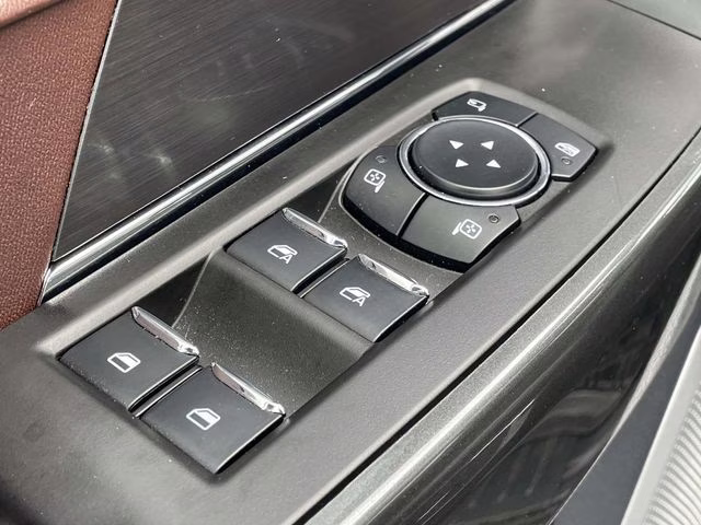 2023 Avalanche Ford F-150 Lariat 4X4 Truck