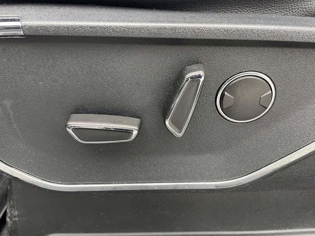 2023 Avalanche Ford F-150 Lariat 4X4 Truck