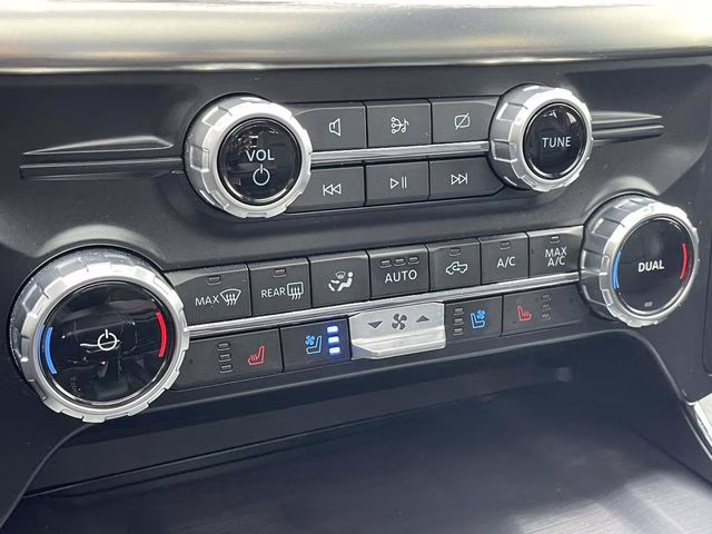 2023 Avalanche Ford F-150 Lariat 4X4 Truck