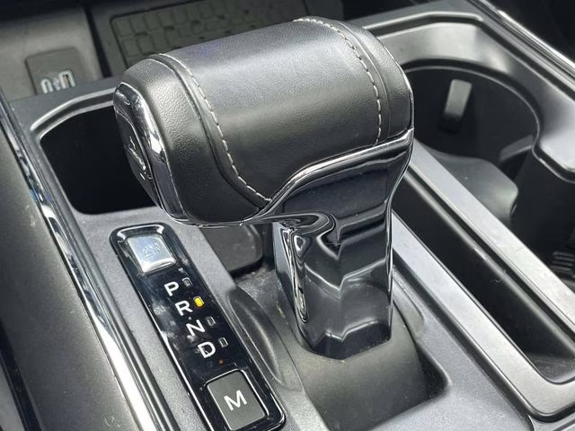 2023 Avalanche Ford F-150 Lariat 4X4 Truck