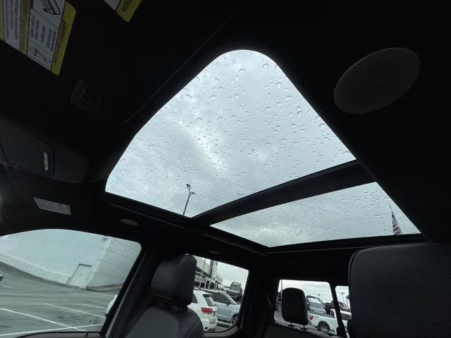 2023 Avalanche Ford F-150 Lariat 4X4 Truck