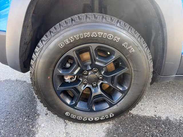 2021 Hydro Blue Pearlcoat Jeep Cherokee Trailhawk 4X4 SUV