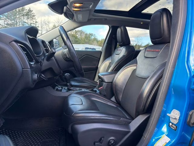 2021 Hydro Blue Pearlcoat Jeep Cherokee Trailhawk 4X4 SUV