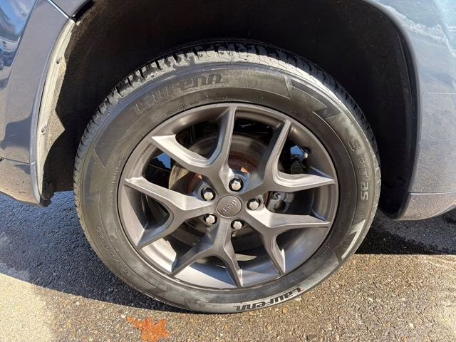 2019 Pacific Blue Clearcoat Jeep Grand Cherokee Limited X 4X4 SUV