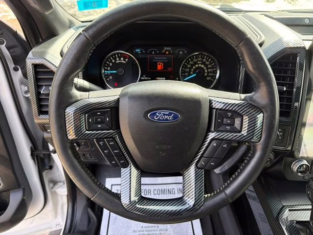 2019 White Ford F-150 Lariat 4X4 Truck