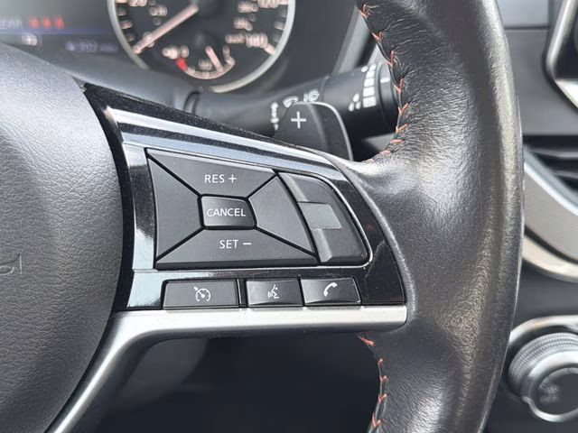 2024 Gun Metallic Nissan Altima 2.5 SR FWD Sedan