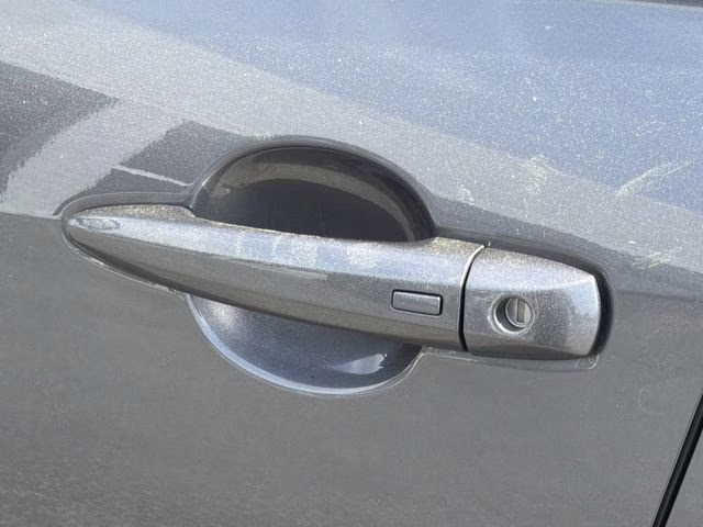 2024 Gun Metallic Nissan Altima 2.5 SR FWD Sedan