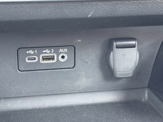 2024 Gun Metallic Nissan Altima 2.5 SR FWD Sedan