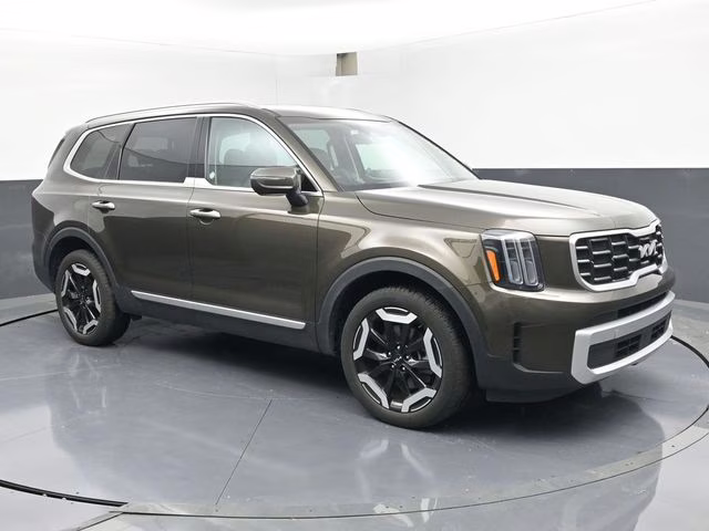 2025 Dark Moss Kia Telluride S FWD SUV