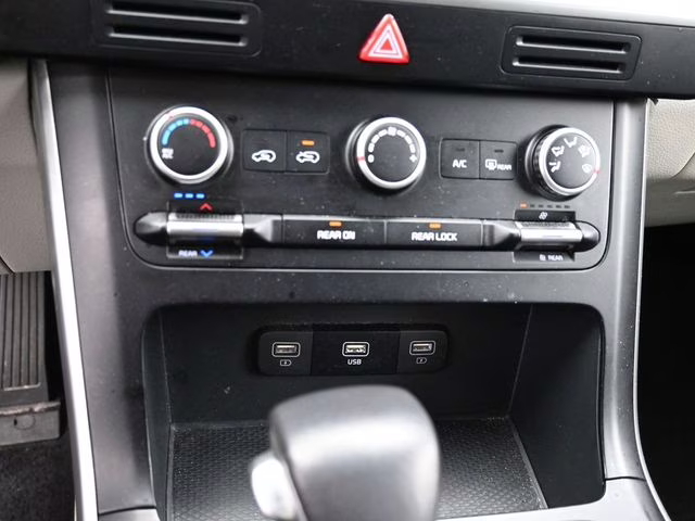 2024 Snow White Pearl Kia Carnival LX FWD Van