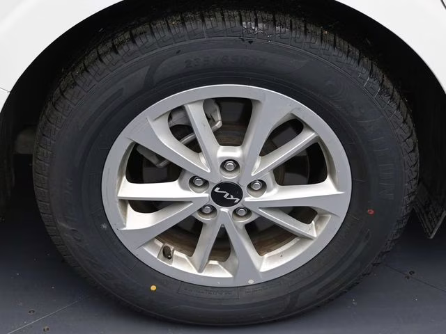 2024 Snow White Pearl Kia Carnival LX FWD Van