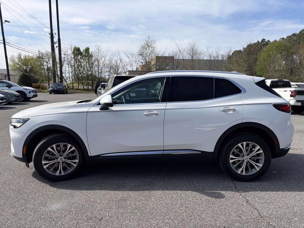 2022 Summit White Buick Envision Preferred FWD SUV