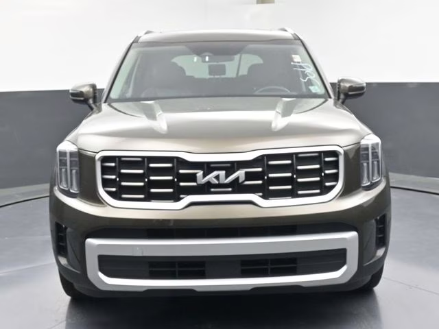 2025 Dark Moss Kia Telluride S FWD SUV