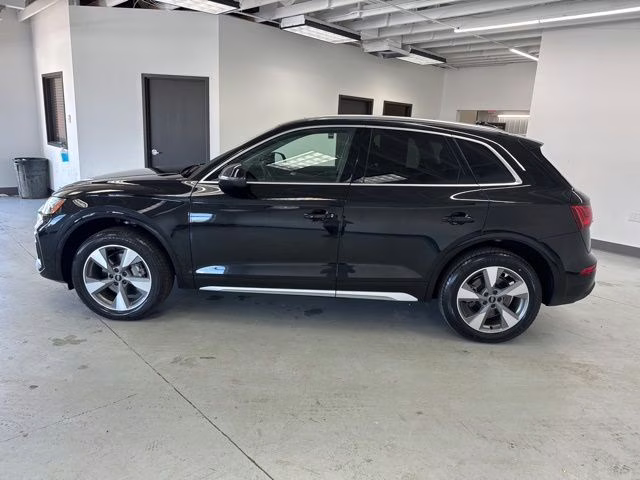 2023 Brilliant Black Audi Q5 40 Premium Plus AWD SUV