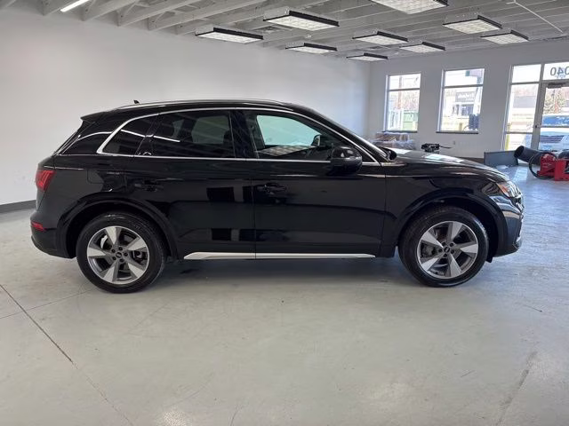 2023 Brilliant Black Audi Q5 40 Premium Plus AWD SUV