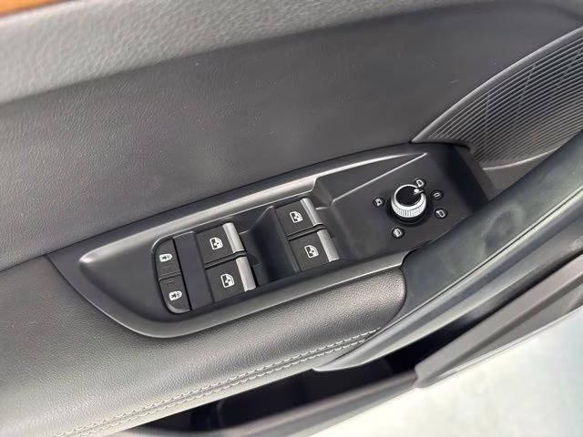 2023 Brilliant Black Audi Q5 40 Premium Plus AWD SUV