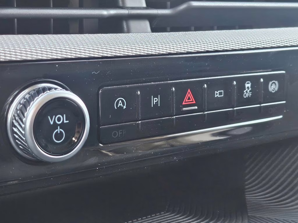 2026 Agate Black Metallic Ford Explorer Active RWD SUV