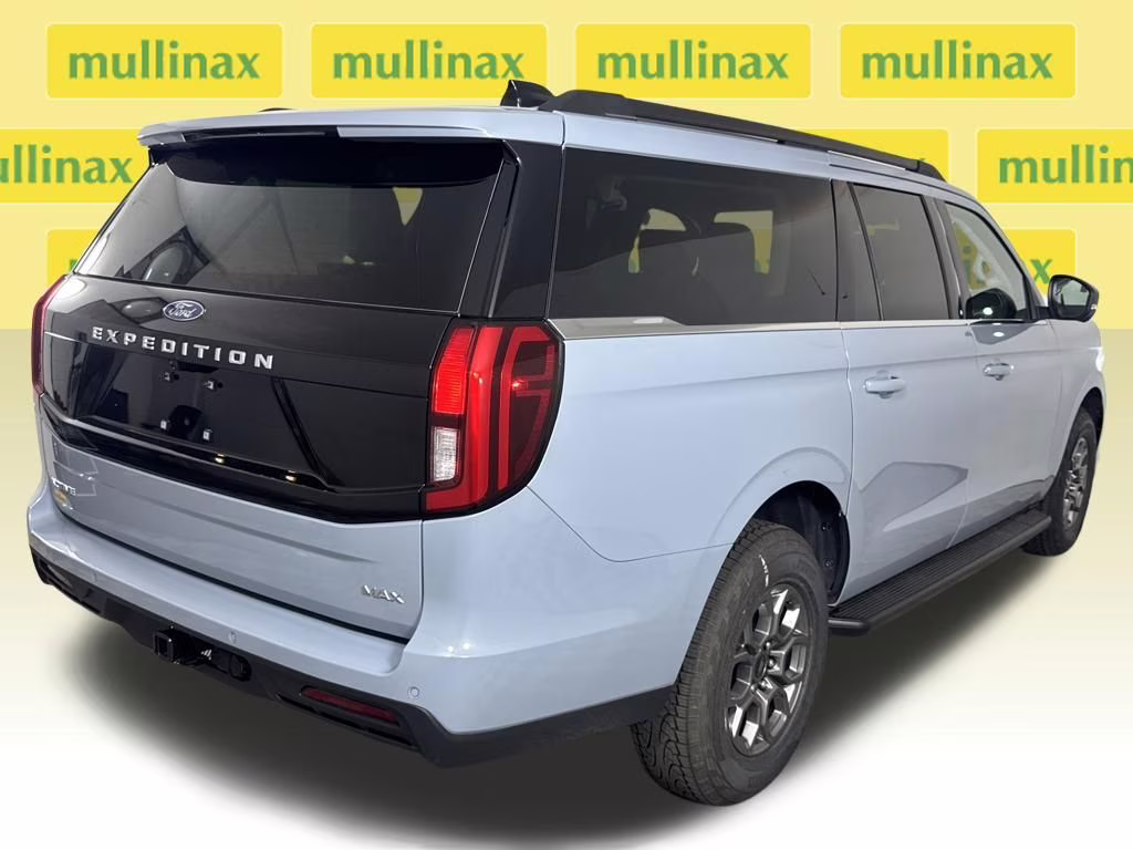 2026 Glacier Gray Metallic Tri-Coat Ford Expedition Max Active RWD SUV