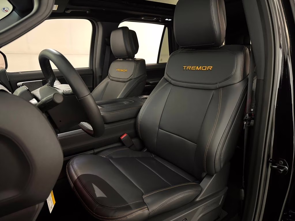 2026 Agate Black Metallic Ford Expedition Tremor 4X4 SUV