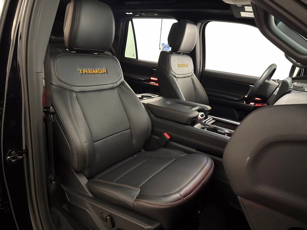 2026 Agate Black Metallic Ford Expedition Tremor 4X4 SUV