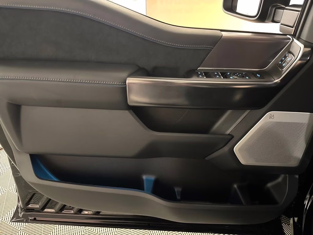 2026 Agate Black Metallic Ford Super Duty F-250 SRW Platinum 4X4 Truck