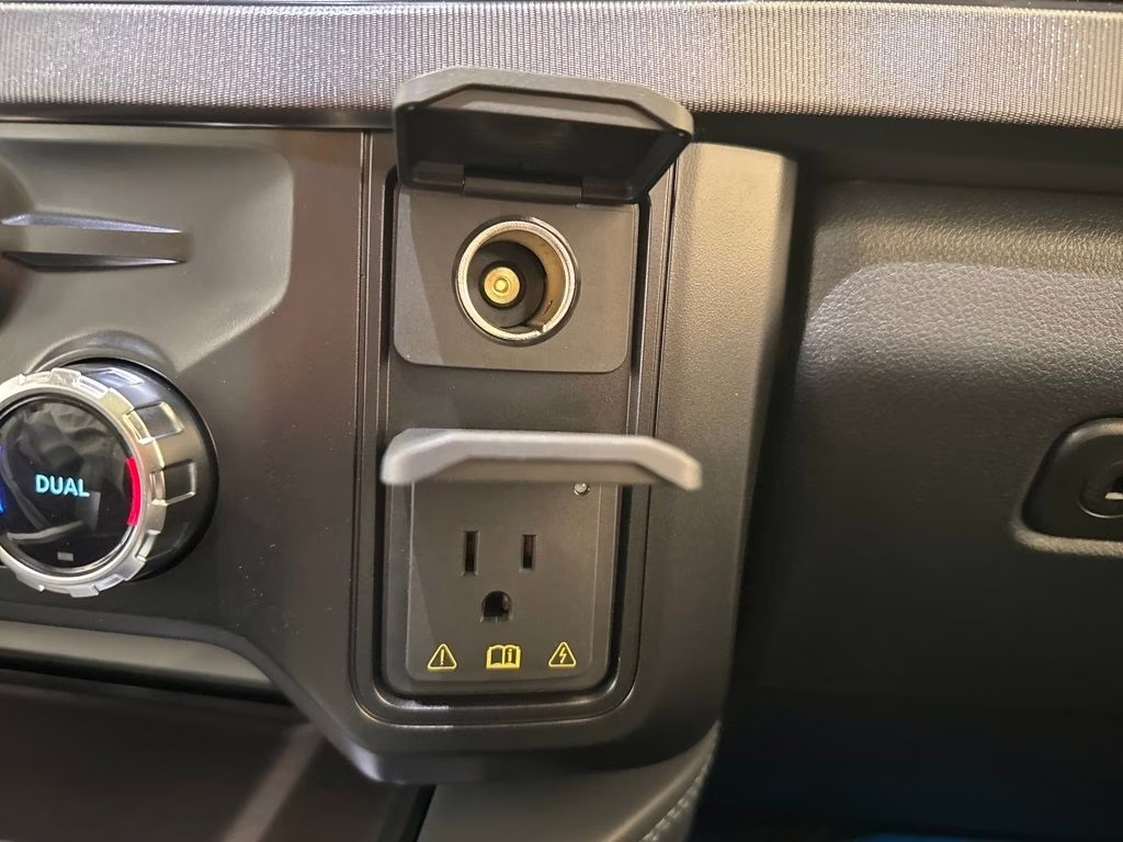 2026 Agate Black Metallic Ford Super Duty F-250 SRW Platinum 4X4 Truck