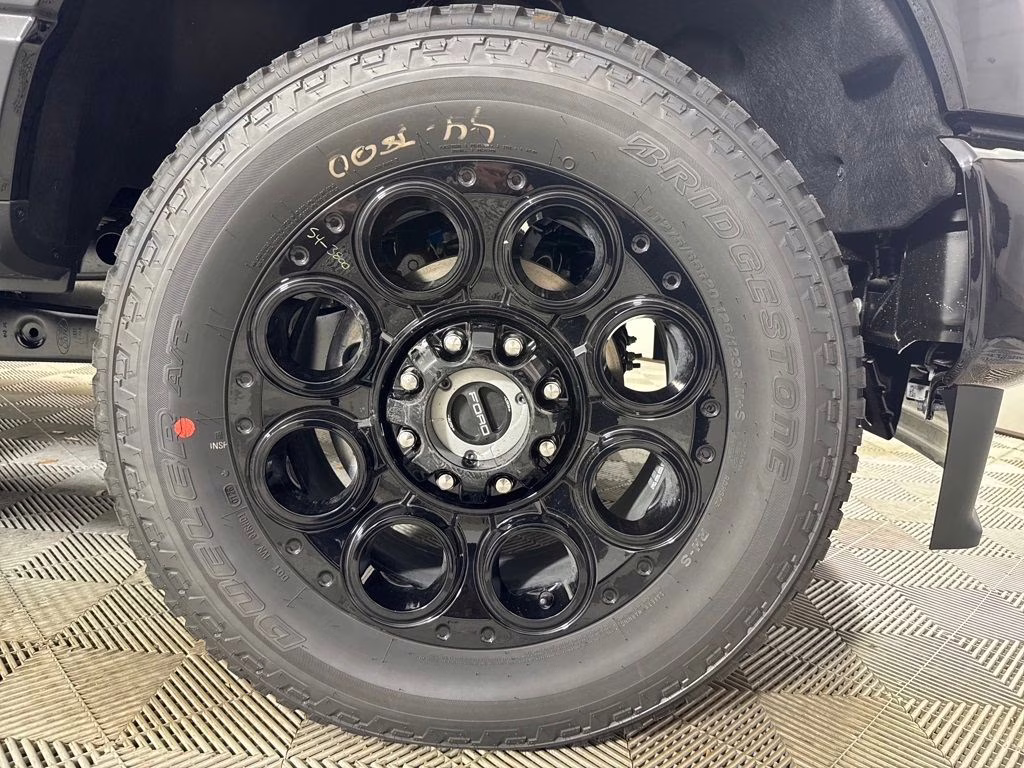 2026 Agate Black Metallic Ford Super Duty F-250 SRW Lariat 4X4 Truck