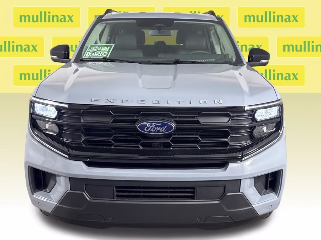 2026 Glacier Gray Metallic Tri-Coat Ford Expedition Max Active RWD SUV