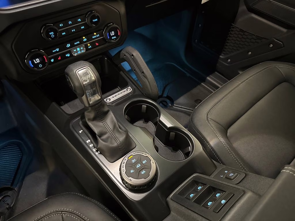 2026 Shadow Black Ford Bronco Badlands 4X4 SUV