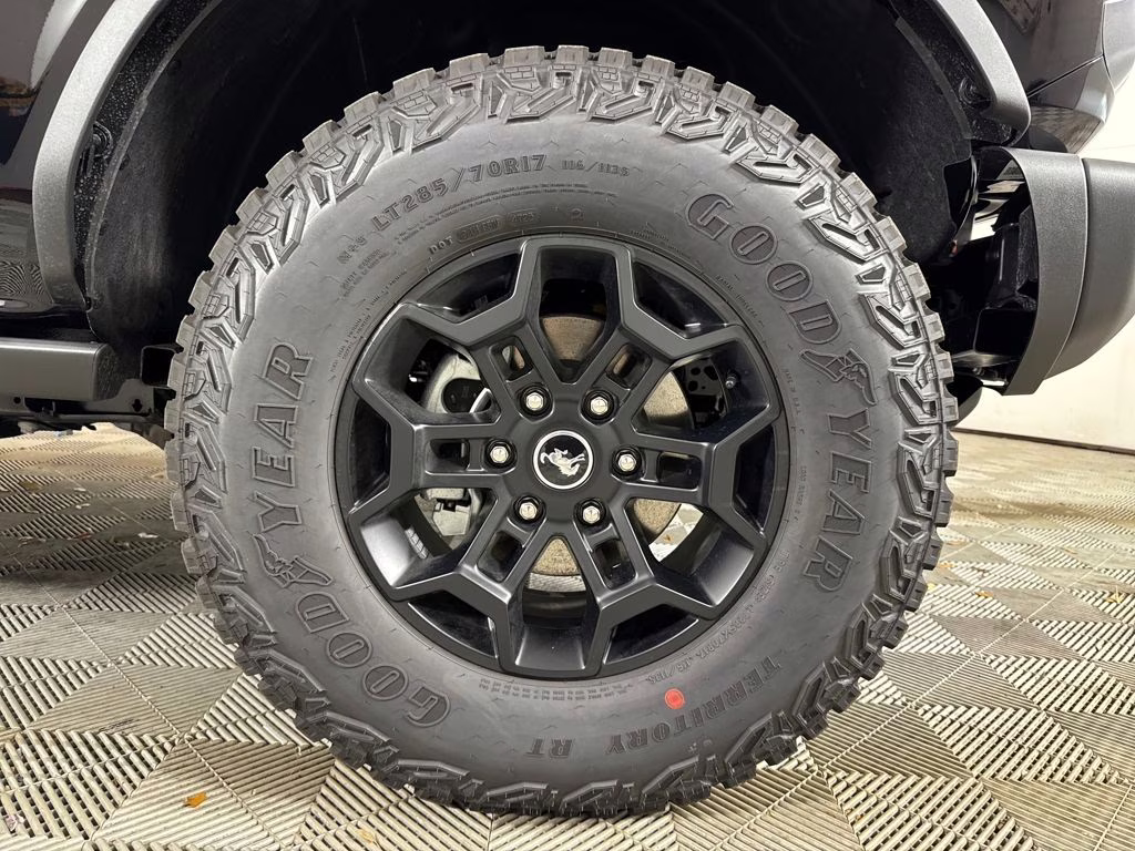 2026 Shadow Black Ford Bronco Badlands 4X4 SUV