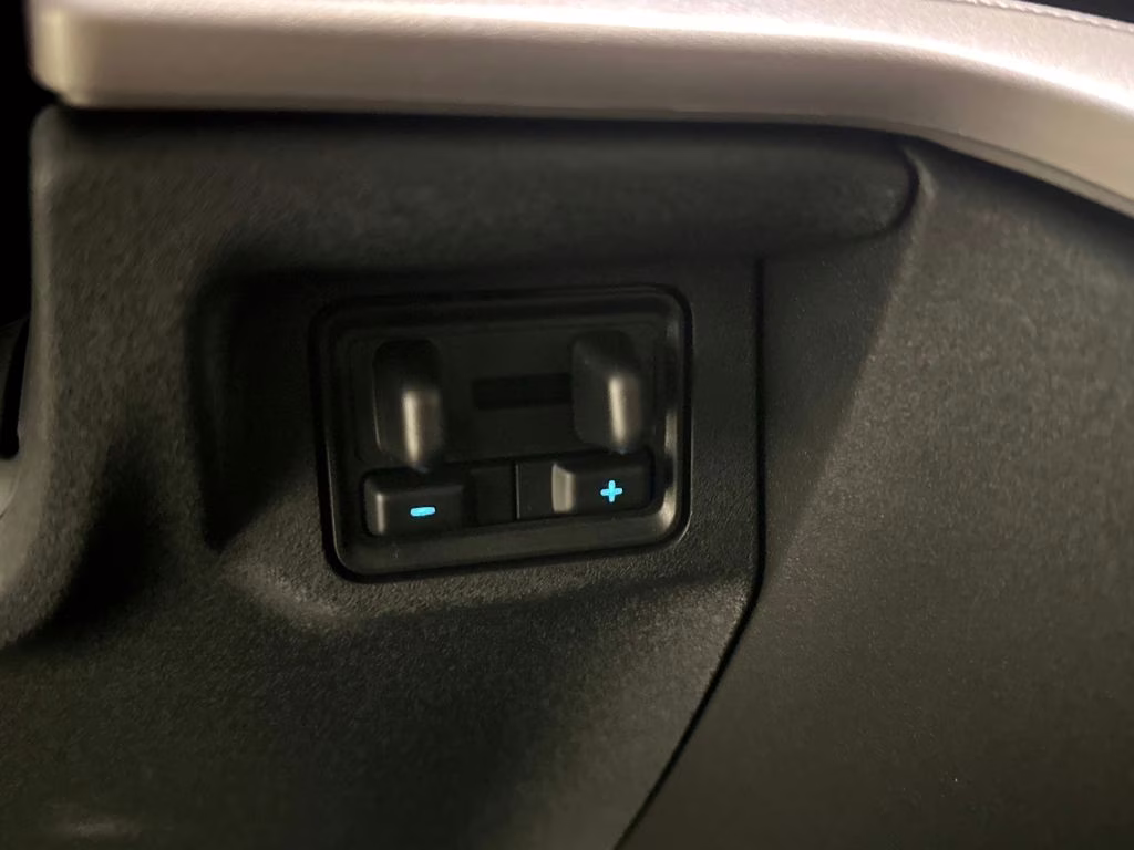 2026 Glacier Gray Metallic Tri-Coat Ford Expedition Max Active RWD SUV