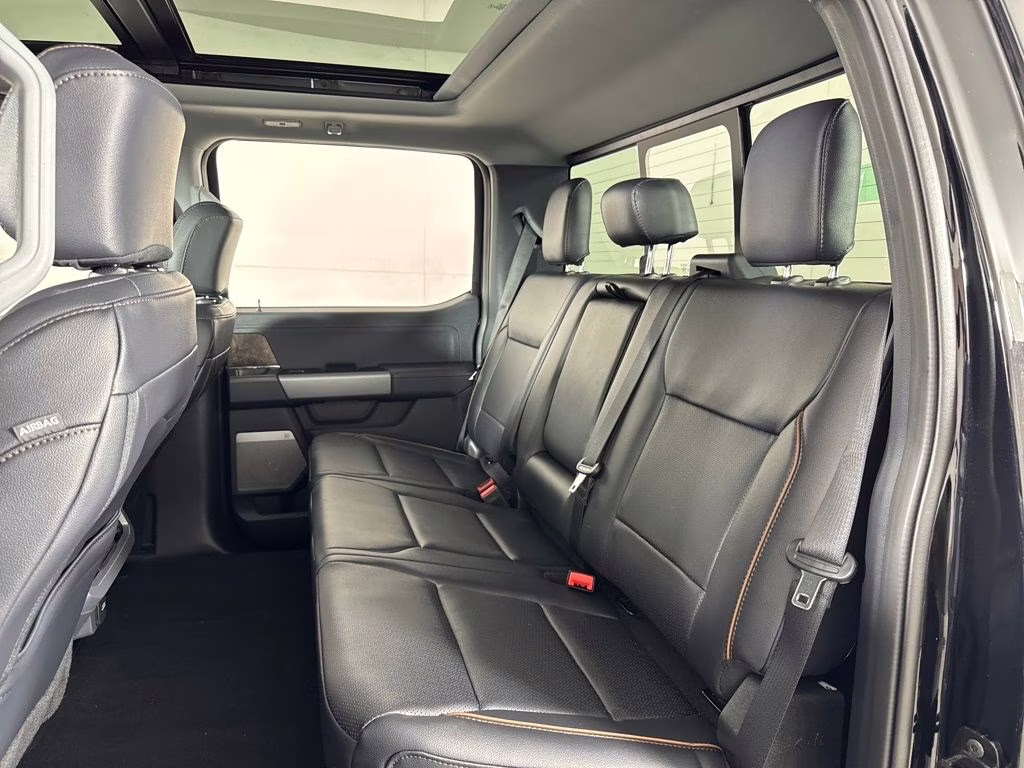 2026 Agate Black Metallic Ford Super Duty F-250 SRW Lariat 4X4 Truck