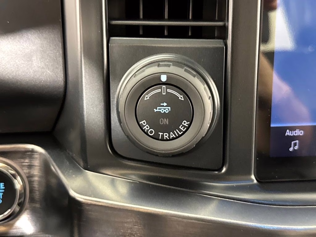 2026 Agate Black Metallic Ford Super Duty F-250 SRW Lariat 4X4 Truck