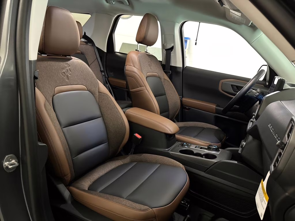 2026 Carbonized Gray Metallic Ford Bronco Sport Outer Banks 4X4 SUV