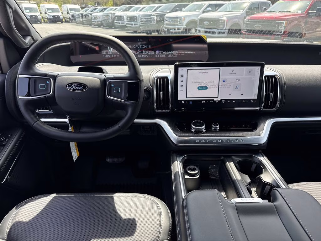 2026 Star White Metallic Tri-Coat Ford Expedition Max Platinum 4X4 SUV