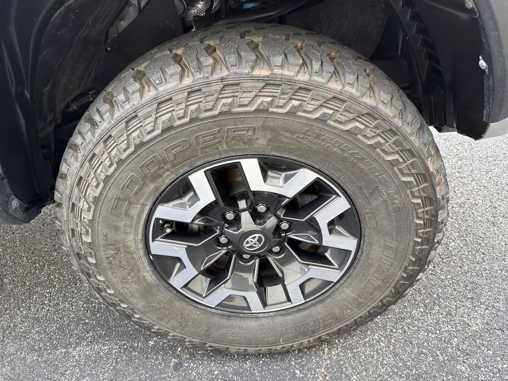 2021 Silver Sky Metallic Toyota Tacoma TRD Off-Road 4X4 Truck