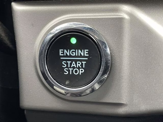 2022 Black Ford F-150 XLT 4X4 Truck