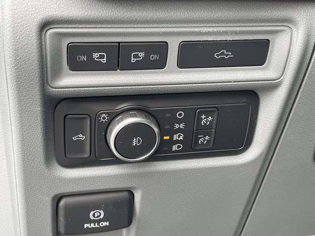 2022 Black Metallic Ford F-150 XLT 4X4 Truck